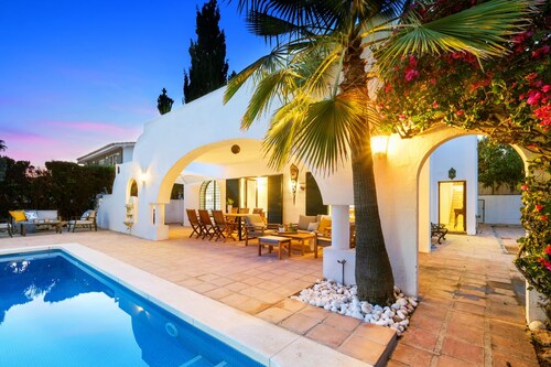 Sahara Villa