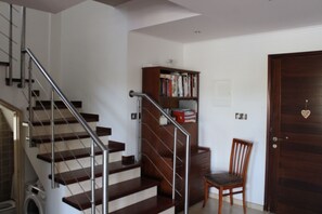 House | Interior - Immaculate 3-bed House in Pentakomo (Pentakomo)