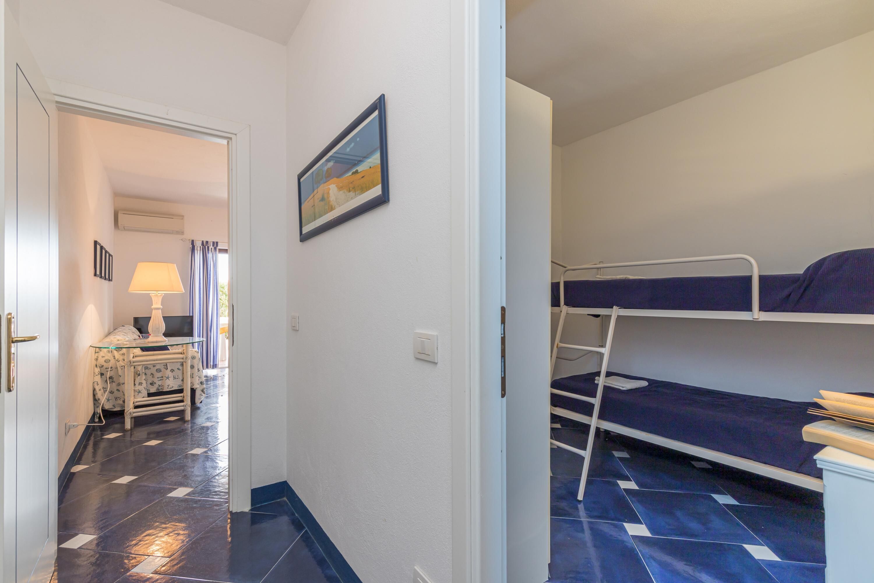 2 bedrooms, bed sheets