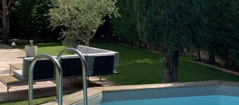 Magnificent villa 10 minutes from the center of Aix en Provence
