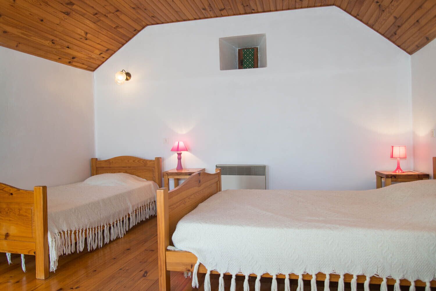 3 Schlafzimmer, Bügeleisen/Bügelbrett