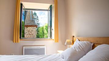 3 sovevĂŠrelser, strygejern/strygebrĂŠt, weekendseng, gratis Wi-Fi