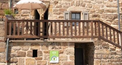 Lzg176 - Gîtes de France 2 Épis 2 Pers aux Bondons