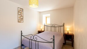 3 Schlafzimmer, Reisekinderbett, kostenloses WLAN