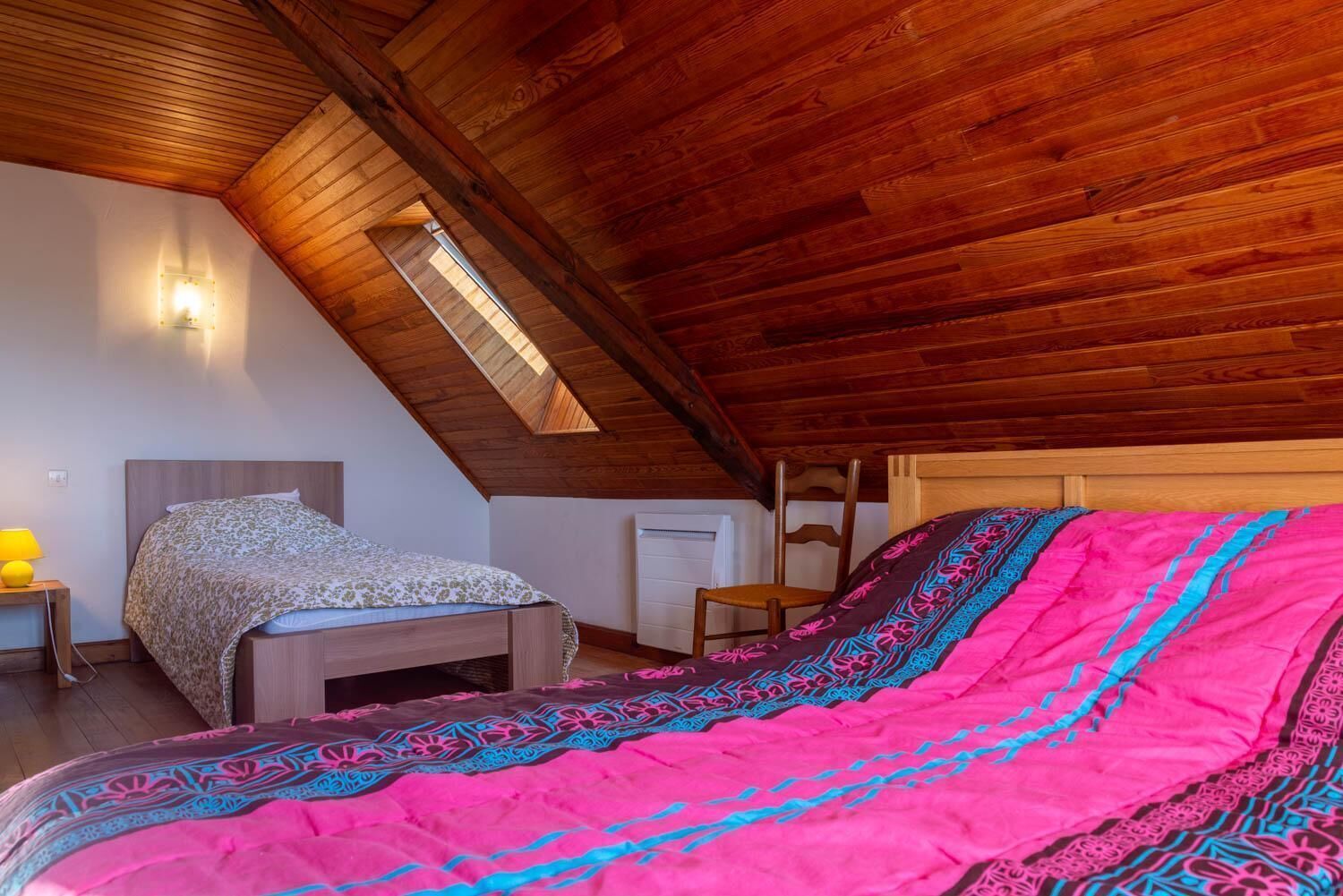 3 bedrooms, iron/ironing board, travel crib, free WiFi
