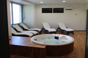 Spa - Gîte du Métayer - Domaine de Coulagnettes (SAINT-AMANS)