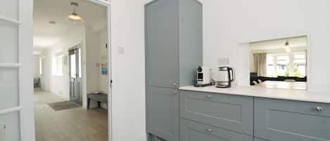 Cottage | Interior