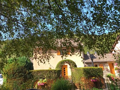 Lzg158 - Gîtes de France 2 Épis 4 Pers à Saint Jean du Bleymard