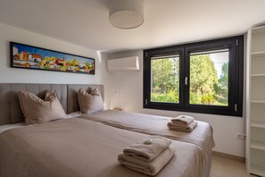 6 chambres, fer et planche à repasser, Wi-Fi gratuit, draps fournis