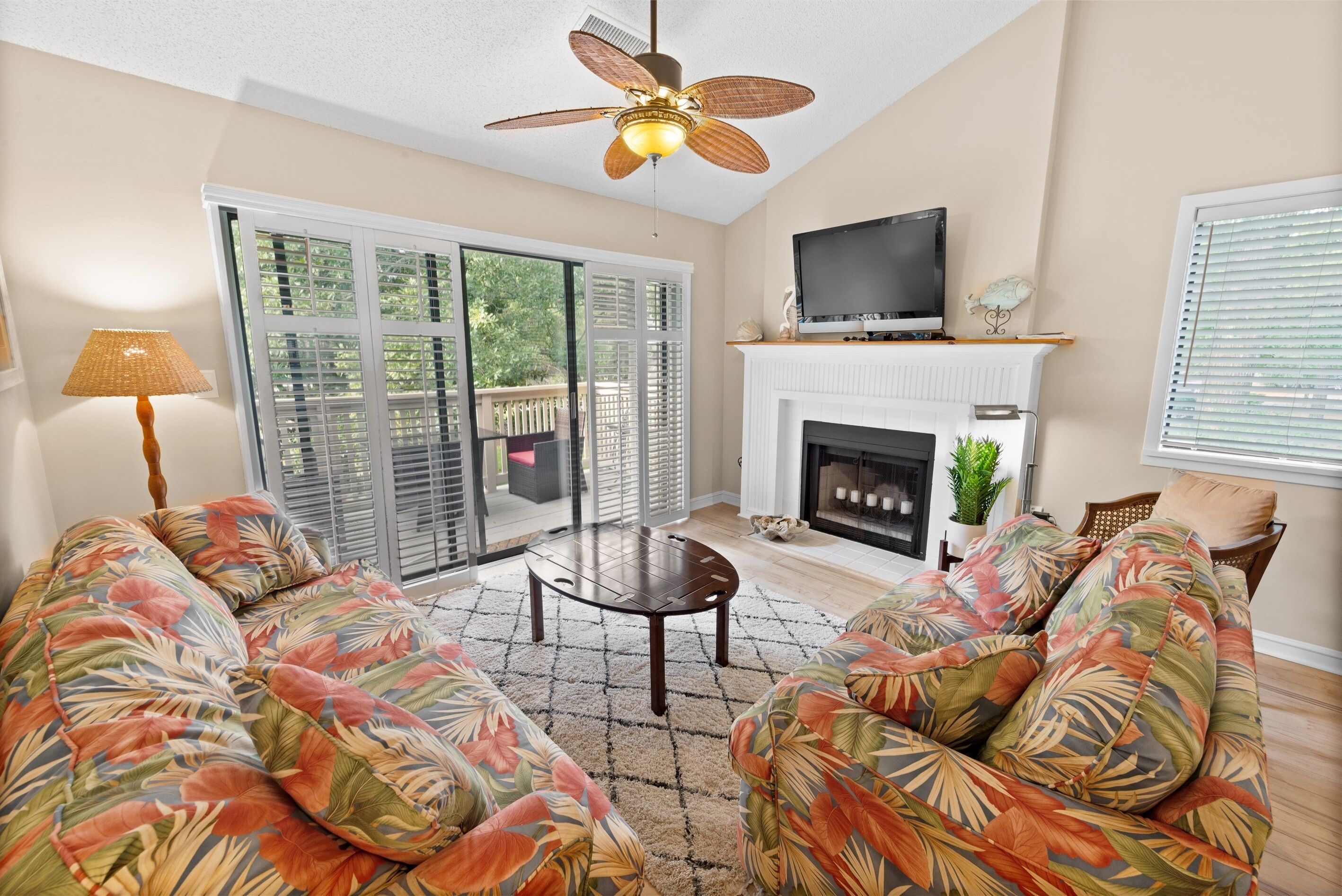 Smart-TV, musikkbibliotek og filmbibliotek