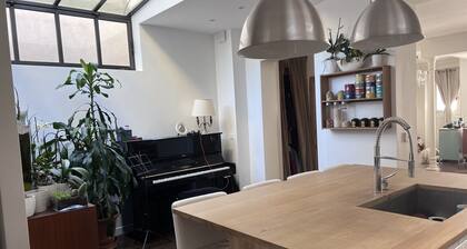 Pleasant town house on the outskirts of Paris