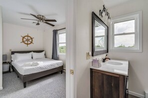 7 habitaciones, escritorio, tabla de planchar con plancha y wifi 