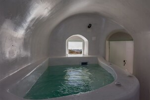 Bañera de hidromasaje interior
