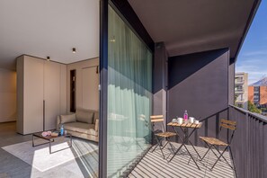 Estudio familiar (ICON H 301 Suite Micro-Living) | Restaurante al aire libre