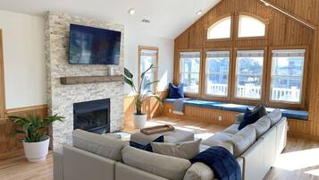 Smart TV, fireplace, table football, ping pong