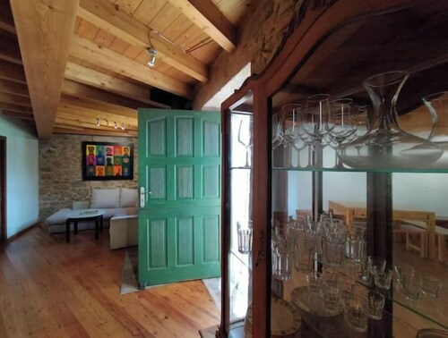 Casa das Peritas. Tradicional house with spacious spaces filled with comfort.