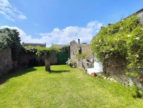 Casa das Peritas. Tradicional house with spacious spaces filled with comfort.