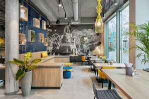 Se sirven desayunos, almuerzos y cenas