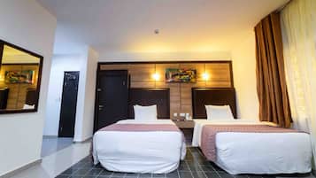 Family Room | In-room safe, desk, laptop workspace, free WiFi