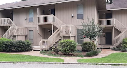 DAPHNE - MOBILE BAY CONDO - Great location