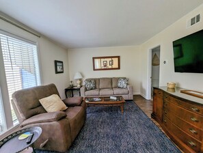 Smart TV - DAPHNE -  MOBILE BAY CONDO - Great location  (Daphne)