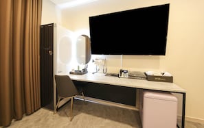 Superior Room | Premium bedding, down comforters, pillowtop beds, desk - Number 25 Hotel Sangdong (Mokpo)