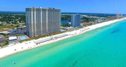 Feb/March Deals! *Beautiful Condo, Gulf Front Views!*