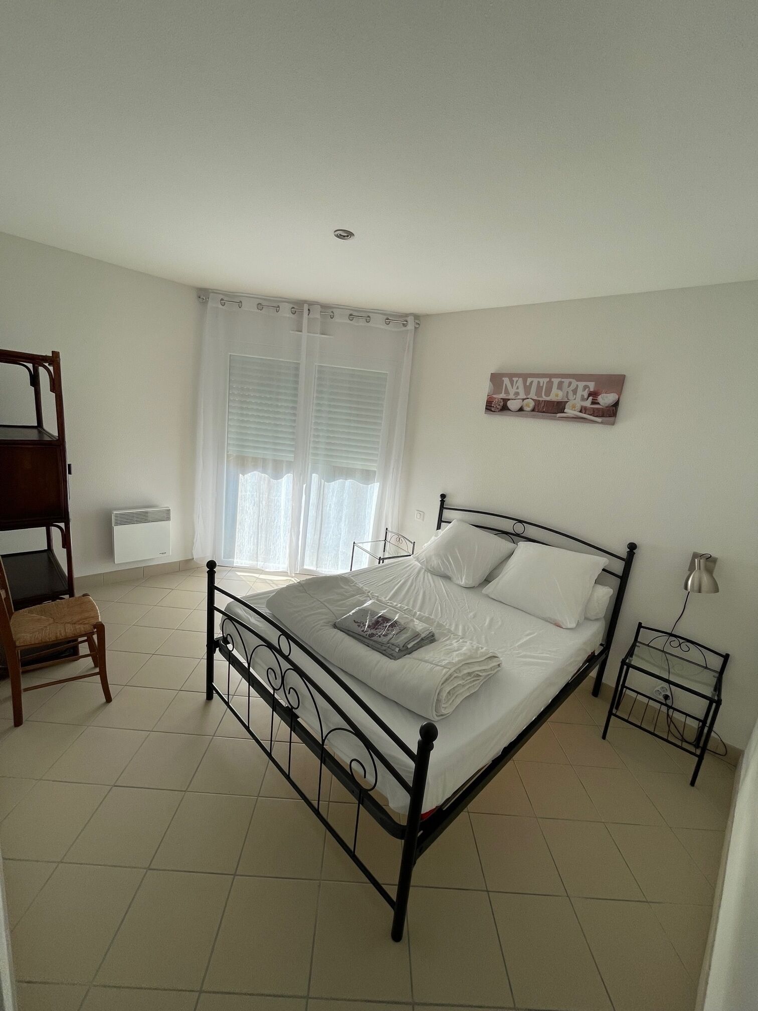 4 chambres, fer et planche à repasser, Wi-Fi gratuit, draps fournis