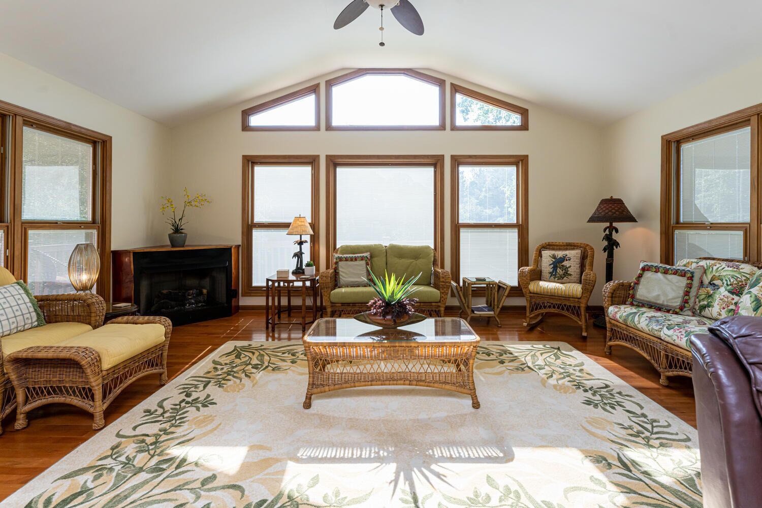 Cane Creek Retreat: Private Mountain Escape Only 15 min from Asheville