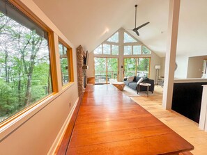 Smart TV, fireplace, video games, books