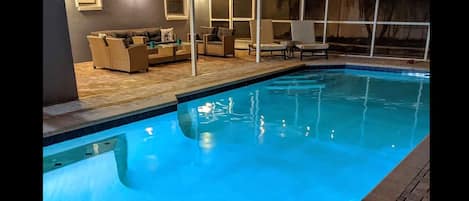 Beheizter Pool