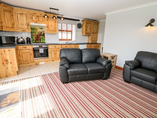 كوخ | 2 عدّة غرف نوم وبديكورات فريدة لكل غرفة وطراز فريد لكل وحدة