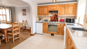 Cottage | Bếp riêng | Tủ lạnh, lò vi sóng, ấm điện, lò nướng bánh mì 