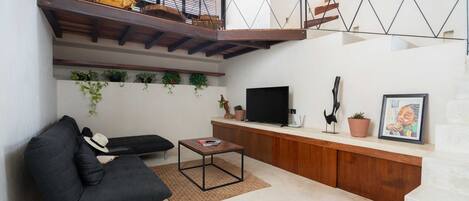 Smart TV, streaming services