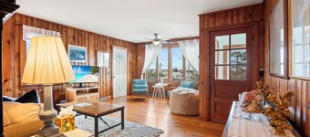 Hillside Ocean View; access to private beach