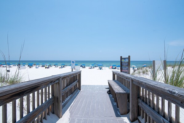 Condo, 2 Bedrooms | Balcony