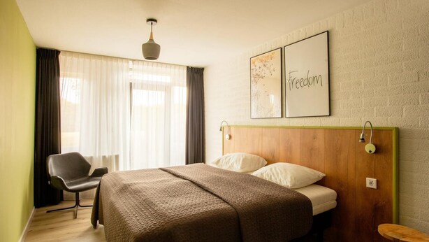 Room - Family Villa Near the Ijsselmeer and Forrest (Rijs)