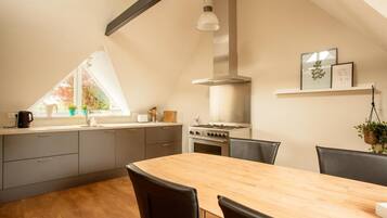 5 bedrooms