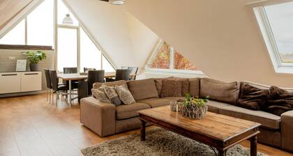 Family Villa Near the Ijsselmeer and Forrest