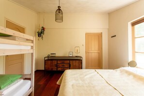 5 bedrooms