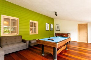 5 bedrooms - Beautiful American Style Villa With Heated Pool and Jacuzzi (Heerhugowaard)