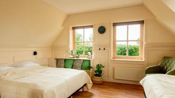 5 bedrooms