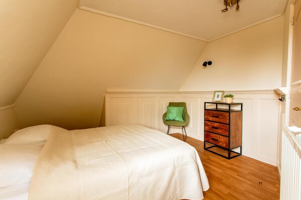 5 bedrooms - Beautiful American Style Villa With Heated Pool and Jacuzzi (Heerhugowaard)
