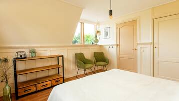 5 bedrooms