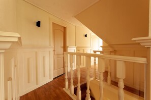 5 bedrooms - Beautiful American Style Villa With Heated Pool and Jacuzzi (Heerhugowaard)