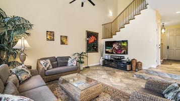 Villa, 2 Bedrooms | Living area