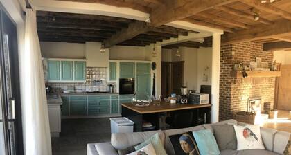 Villa de Poothoeve With Sauna and Beautiful Garden