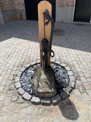 6 camere, ferro/asse da stiro