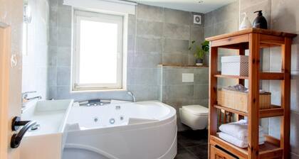 Charming Villa Near Maastricht and Hillside