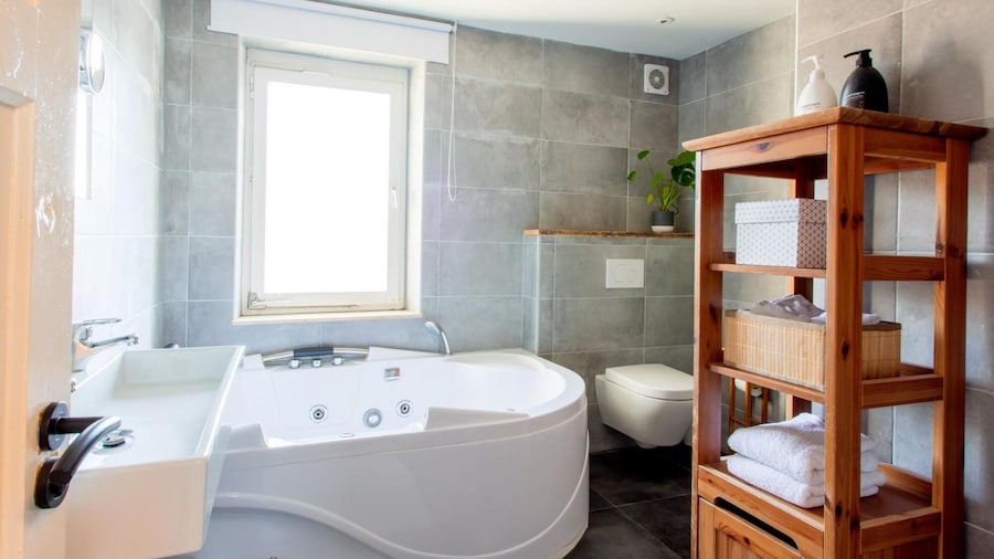 Charming Villa Near Maastricht and Hillside